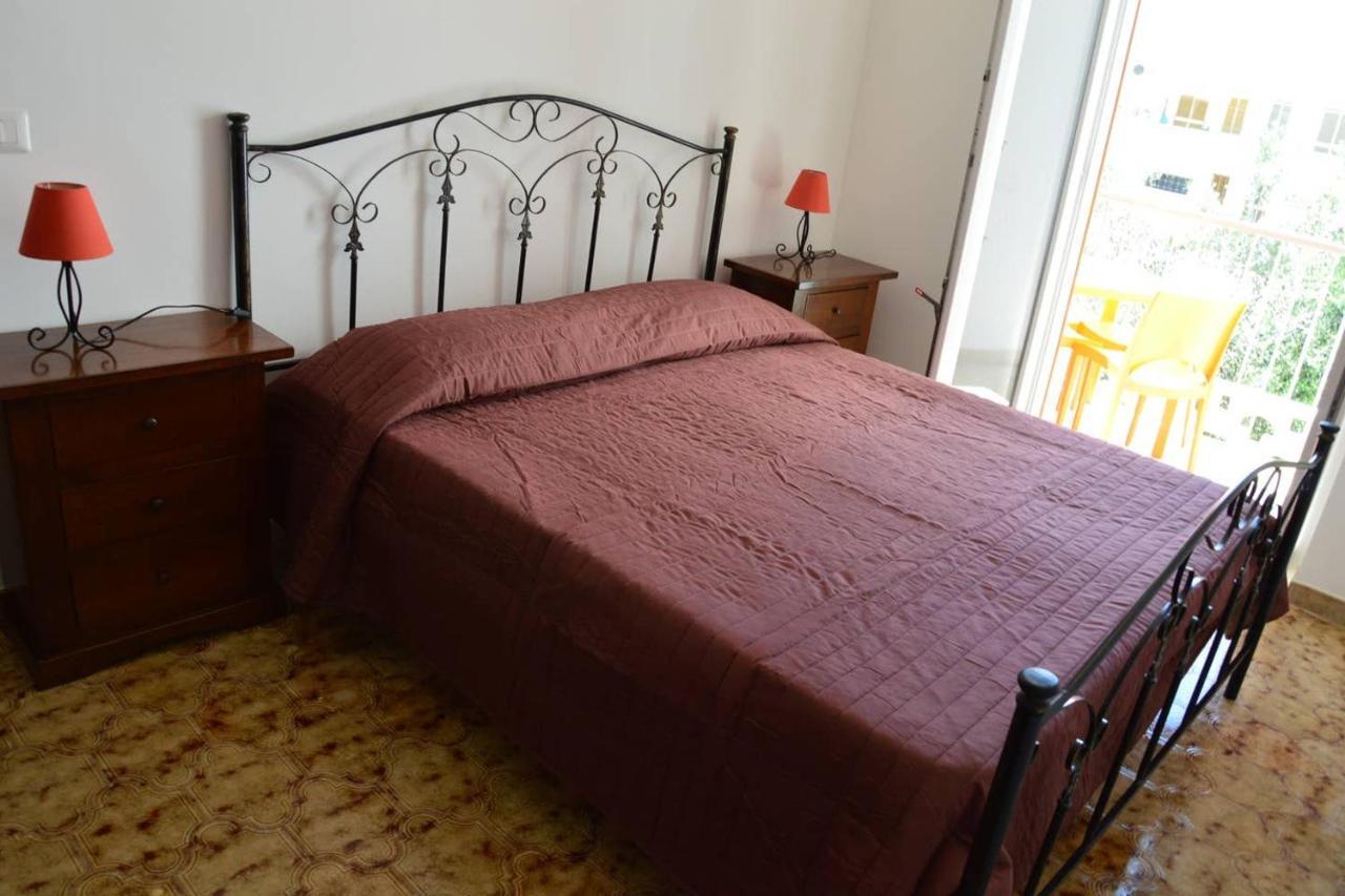וילאנובה די אוסטוני 21Mq Home Petrolla מראה חיצוני תמונה